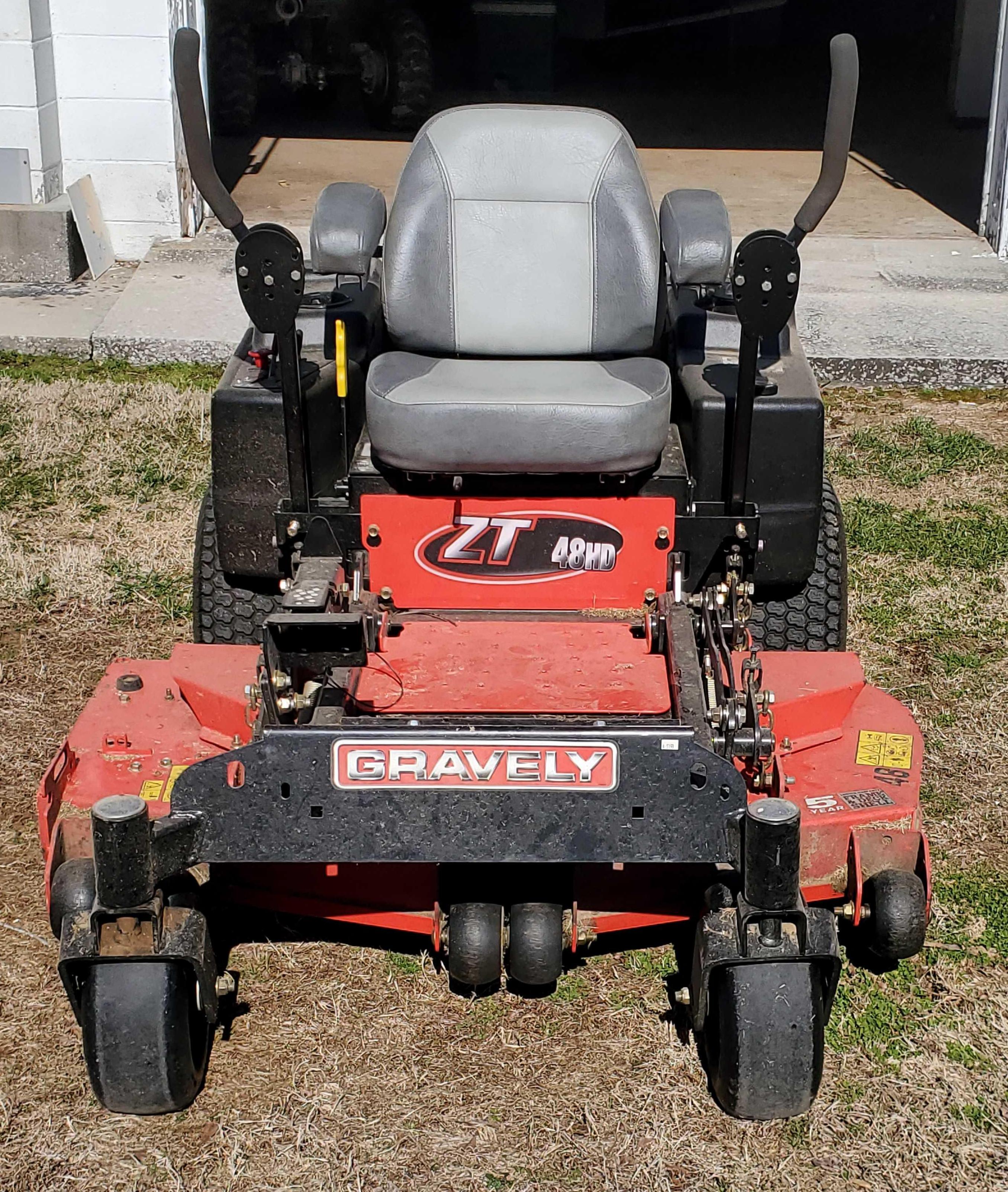 Gravely ZT48HD Zero Turn Mower Proxibid