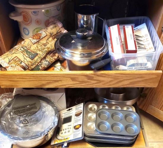 Baking & Crockpot Cleanout Lot (LPO)