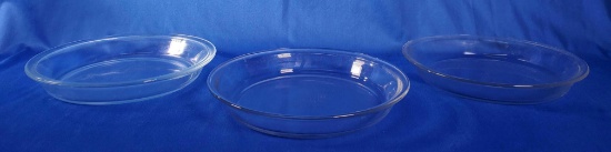 (2) Pyrex & (1) Anchor Hocking Glass Pie Plates (LPO)
