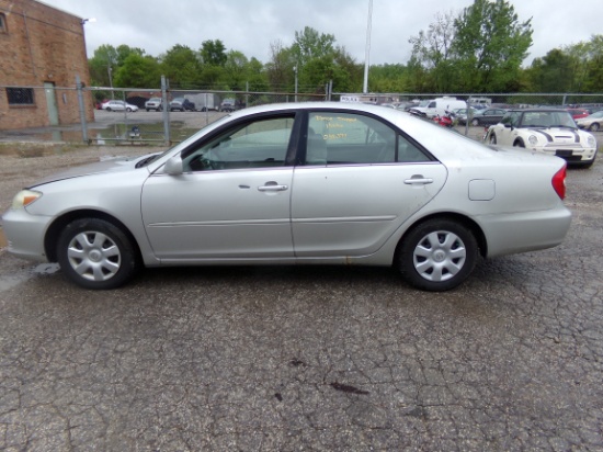 2004 Toyota Camry