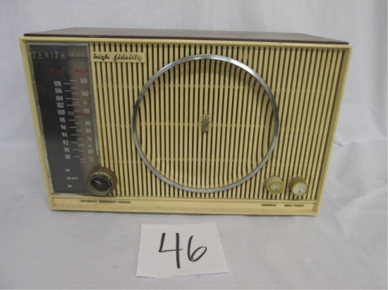 Zenith Radio Model H845