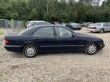 2001 Mercedes E320