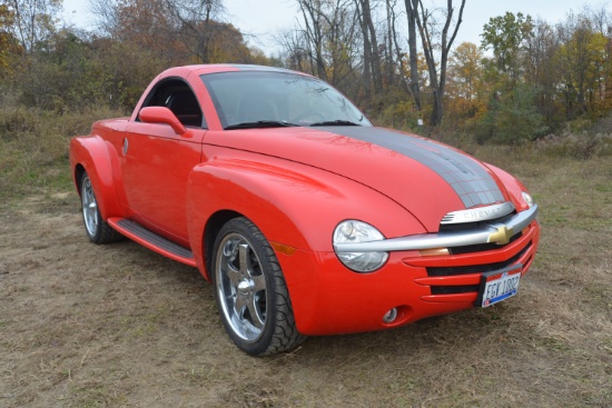 2004 Chevrolet SSR with ONLY 9947 MILES!!