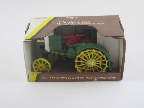 Ertl John Deere 1915 Model R Waterloo Boy Tractor