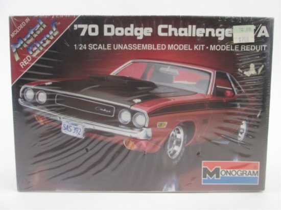 Monogram '70 Dodge Challenger T/A Model Kit