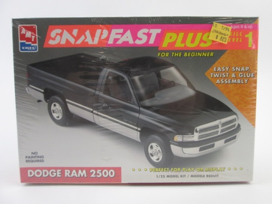 AMT Snap Fast Plus Dodge Ram 2500 Model Kit