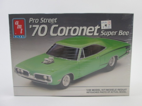 AMT Pro Street '70 Coronet Super Bee Model Kit