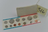 1974 US Mint UNC Set