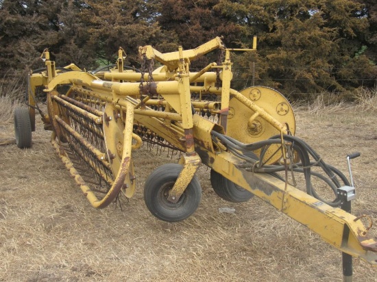 Vemeer R-23 Twin Rake (Excellent rubber)