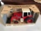 ERTL 1/16 INTERNATIONAL 1586 TRACTOR WITH ENDLOADER NIB