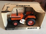 JLE 1/16 KUBOTA L2850 TRACTOR NIB