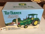 1/16 TOY FARMER JD 4230 DIESEL TRACTOR WITH 4 POST ROLL GARD NIB