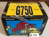 1/16 TOY FARMER MINNEAPOLIS MOLINE G750 NIB