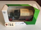 ERTL 1/34 JD TRUCK BANK NIB