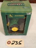 JD HOLIDAY ORNAMENT 4010 NIP