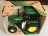 ERTL 1/16 JD UTILITY TRACTOR NIB