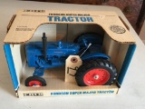 ERTL 1/16 FORDSON SUPER MAJOR TRACTOR NIB