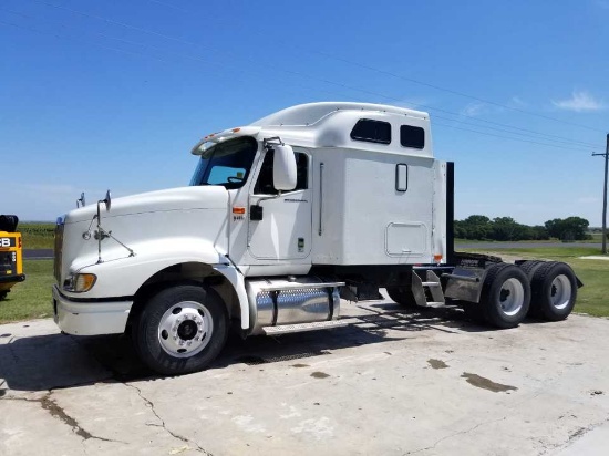 2005 International 9400i Semi, 603,000 mi, Fuller Autoshift, Sleeper, AC, E