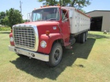 1977 Ford LN750 Grain Truck, 31,000 Mi., 25 ft. Bed and Hoist, Tag Axle, Ex