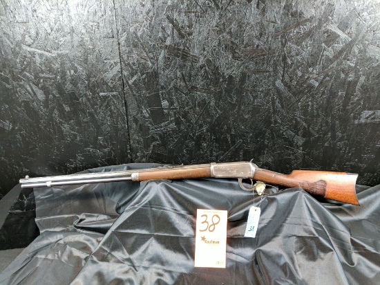 Winchester Model 1894 - 30 W.C.F. - Lever Action - Octagon Barrel - Surface Rust & Damage to stock