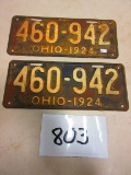 SET OF 1924 LICENSE PLATES OH.