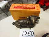 GRISWOLD LAMB CAKE MOLD LIKE NEW IN ORG. BOX