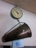 PENN SCALE CO. HANGING SCALE UNUSUAL