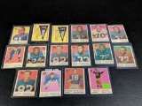 59 Topps football cards, 16: Starr, Giffford, Karras(rookie). G to VG+