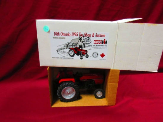SCALE MODEL 1/16 10TH. ONTARIO 1995 TOY SHOW CASE I.H. 695 N.I.B.