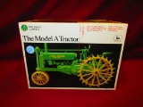 ERTL PRECISION SERIES JOHN DEERE MODEL A TRACTOR N.I.B.