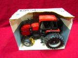 ERTL 1/16 CASE I.H. 2594 TRACTOR N.I.B.