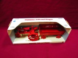 ERTL 1/16 FARMALL F-20 AND WAGON N.I.B