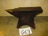 111 LB. NORRIS ANVIL EARLY SHORT HORN STYLE VERY GOOD COND. FEW SMALL NICKS WOW RARE BEAUTY