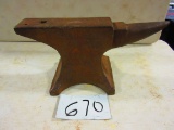 100 LB. PETER WRIGHT ANVIL WELL MARKED GOOD FLAT FACE SOME WEAR ON EDGES GREAT STARTER ANVIL