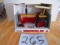 1/16 S I.H. 826 DEMO TRACTOR GOLD COLOR N.I.B.