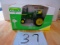 1/16 S . JOHN DEERE 2520 DIESEL ERTL N.I.B.