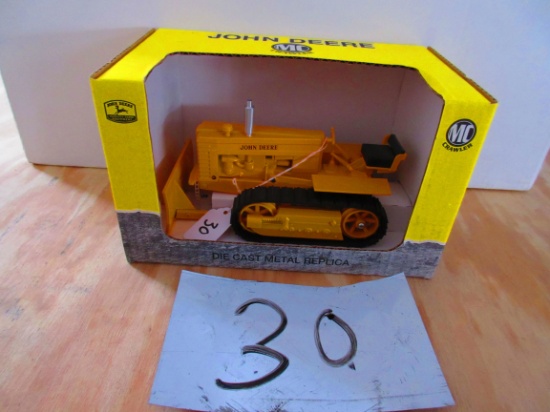 1/16 S. JOHN DEERE CRAWLER N.I.B