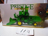 JOHN DEERE PRESTIGE COLLECTION COMBINE ERTL N.I.B. RARE