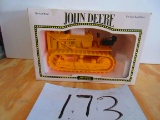 1/16 S. JOHN DEERE 430 CRAWLER INDUSTRIAL MODEL ERTL N.I.B.