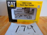 1/16 S. CAT. HOLT 2 TON ERTL N.I.B.