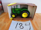 1/16 S. JOHN DEERE D TRACTOR ERTL N.I.B.