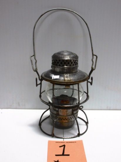 PENNSLVANIA R.R. LANTERN WITH SHORT CLEAR P.R.R. MARKED GLOBE