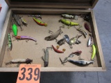 SHOWCASE LOT 20 PLUS MISC. LURES SOME EARLY WOODEN PIECES