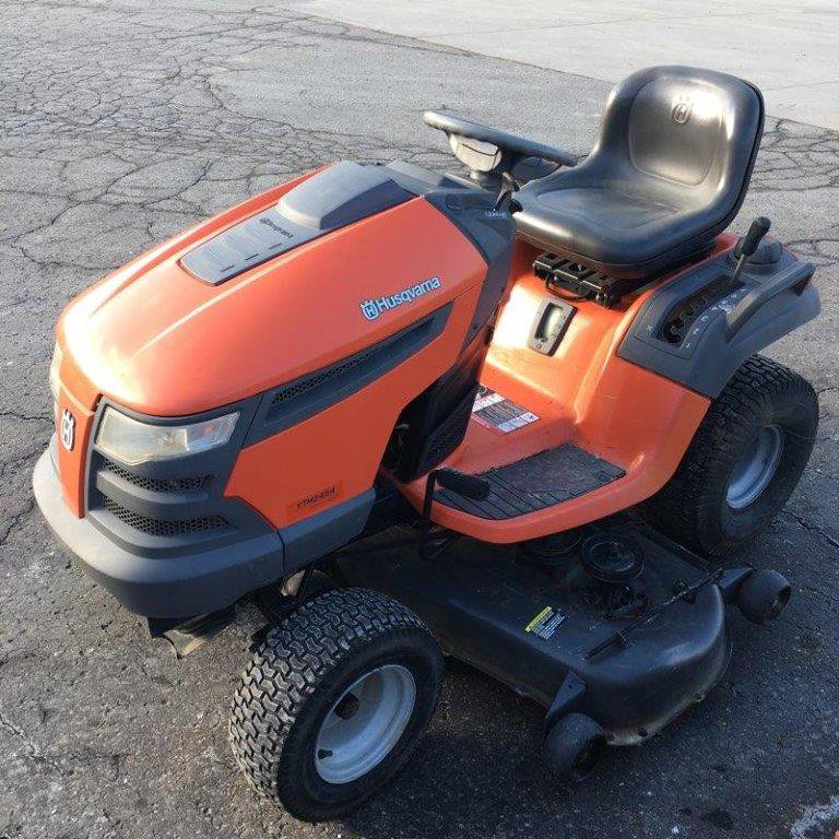 Husqvarna YTH2454, 24hp Briggs Stratton V-Twin Proxibid
