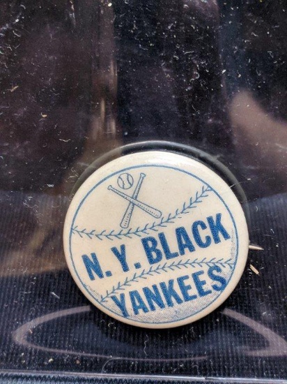 1950's New York Black Yankees Pin
