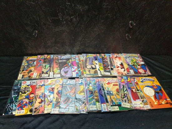 65 Superman Adventures comic books