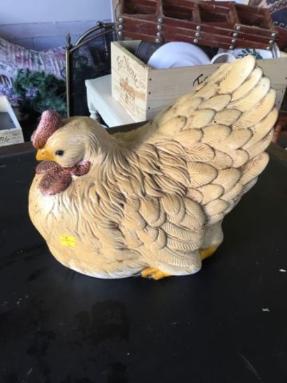 Pottery Hen