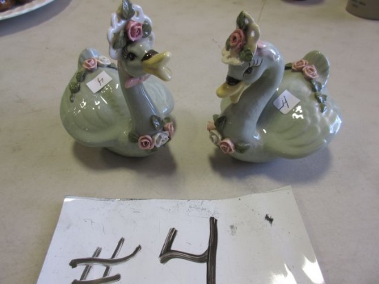 PR. OF CORDELIA POTTERY SWANS