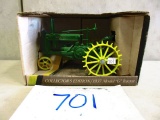 1 /16 SCALE ERTL J.D. [G] TRACTOR N.I.B.