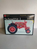 Precision series Farmall f - 20 tractor - 1/16 scale